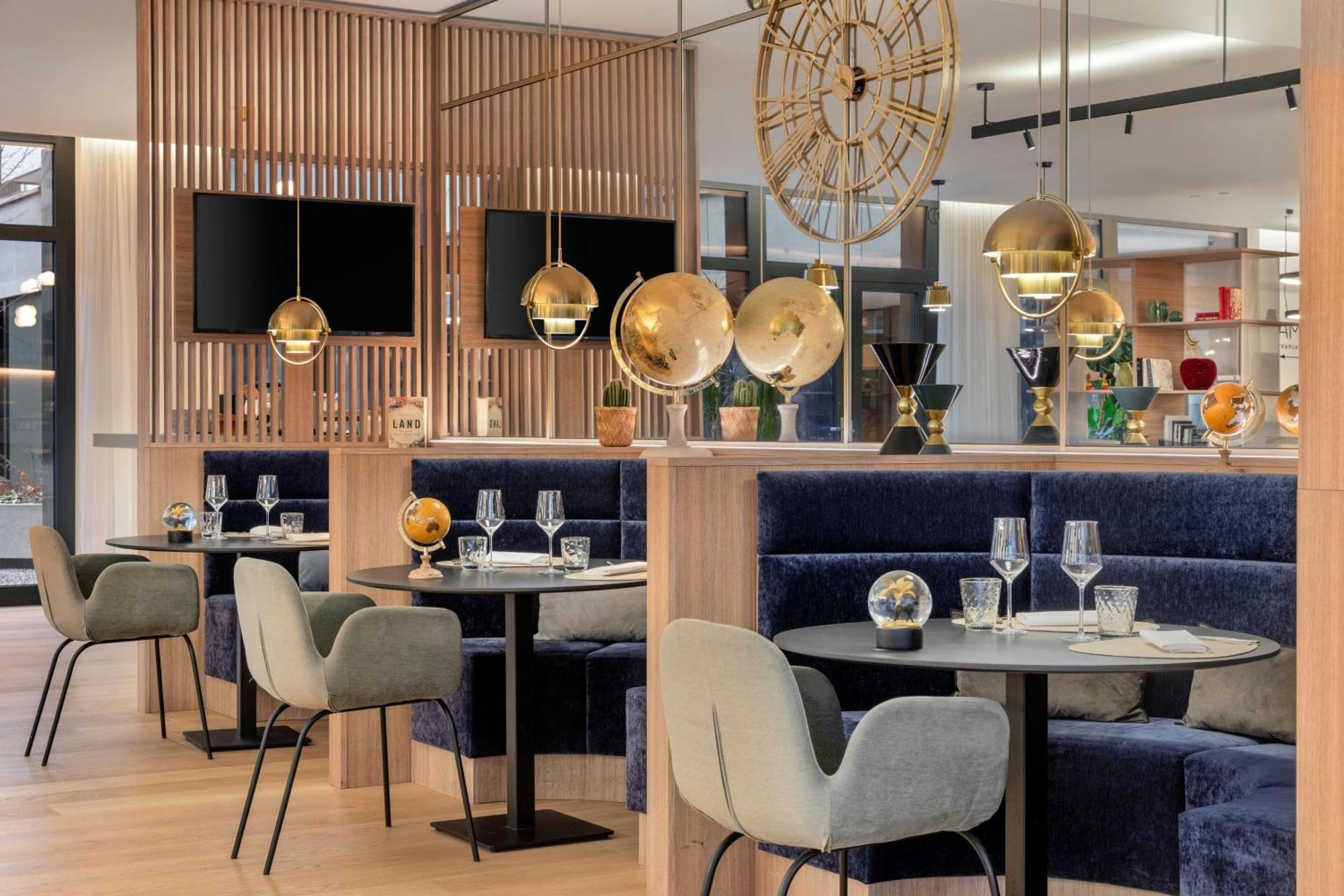 Courtyard By Marriott Biel Bienne Hotel Екстериор снимка